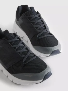 Active Foamflex Sneaker
