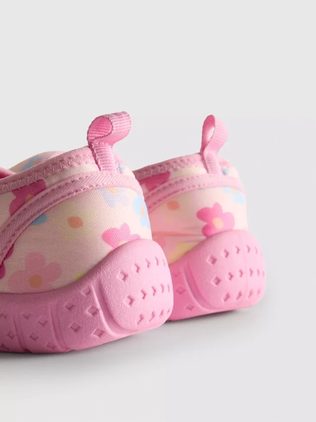 Badeschuhe