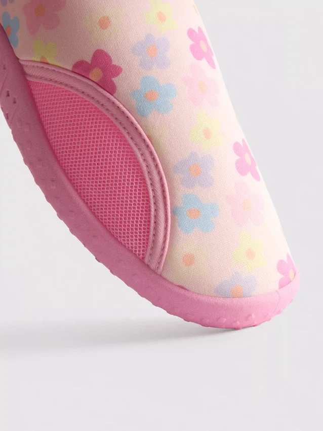 Badeschuhe