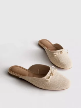 Ballerina-Sandalen mit Schleifenverzierung