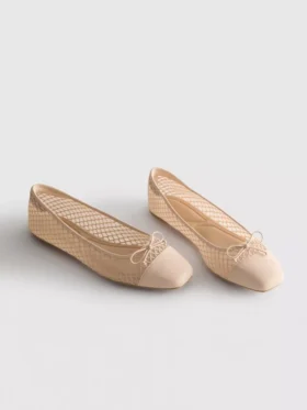 Ballerinas aus Mesh mit eckiger Zehenpartie