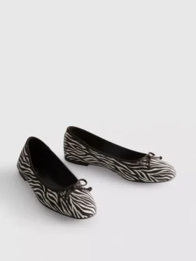 Ballerinas mit Schleife