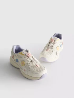 Chunky-Sneaker mit Blumenmotiven