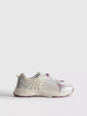 Chunky-Sneaker mit Knebelverschluss