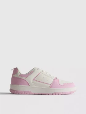 Court-Sneaker im Color-Block-Design