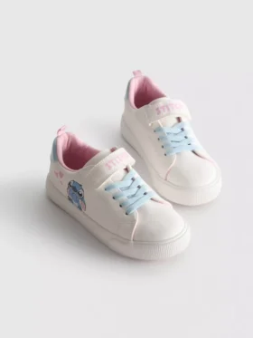 Disneys Stitch-Sneaker mit niedrigem Schaft