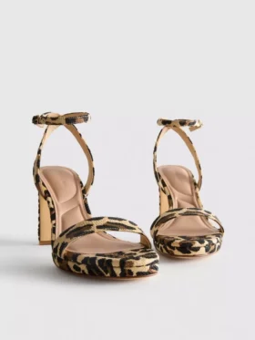 High Heels mit Leopardenmuster