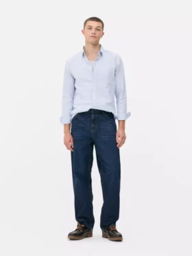 Hoch taillierte, locker sitzende Jeans