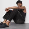 Jeans mit mittlerer Leibhöhe und geradem Bein