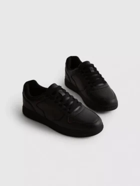Low-Top-Sneaker mit Einsätzen