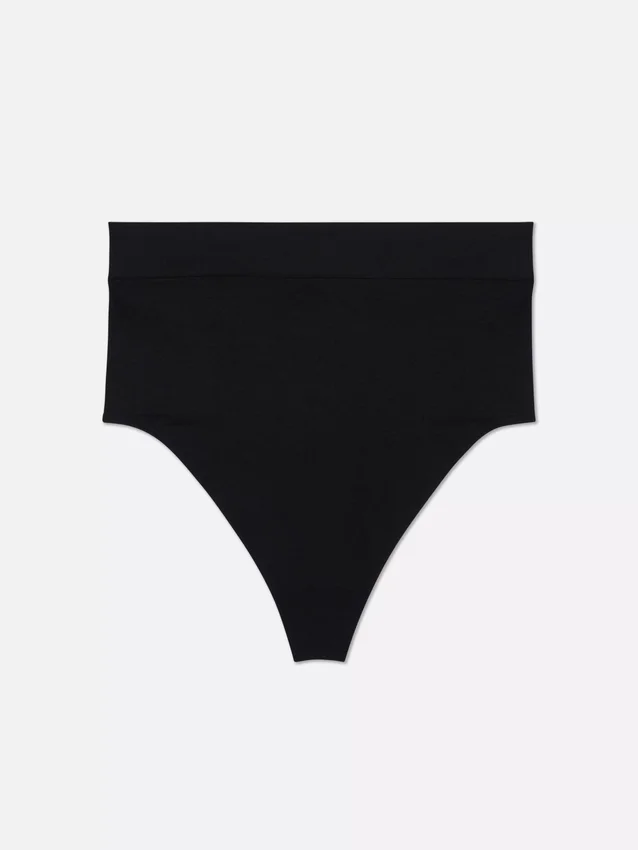 Nahtloser, figurformender String mit hoher Taille