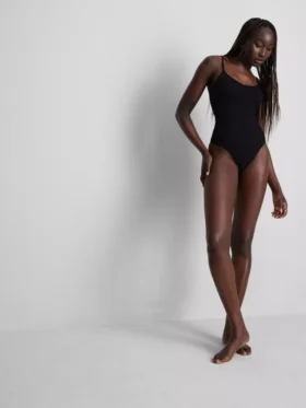 Nahtloser Shapewear-String-Body