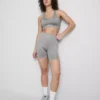 Nahtloses, hochglänzendes Active-Crop-Top