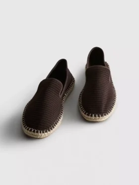 Niedrige Espadrilles aus Strick