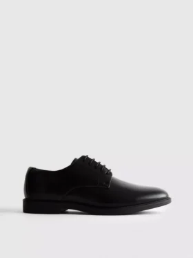 Oxfords mit Schnürung