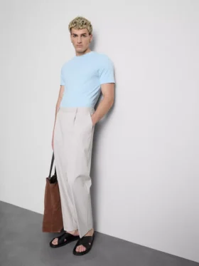 Schmal geschnittenes Stretch-T-Shirt
